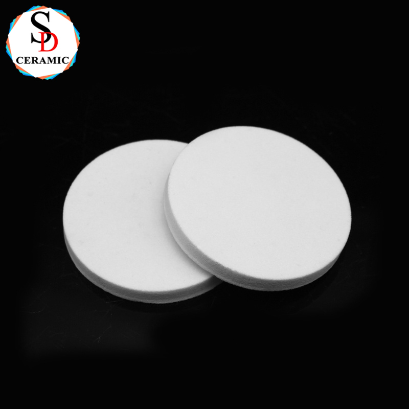 High Temperature Wear Resistant 95%/99% Al2O3 Alumina Ceramic Discs Customized