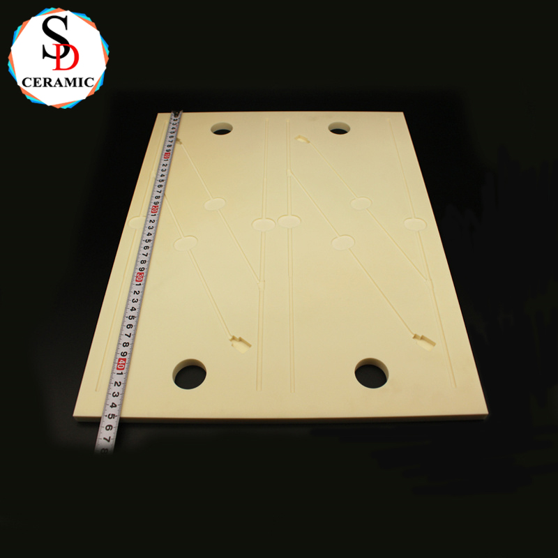 95%/99% Al2O3 Alumina Ceramic Plates Customized